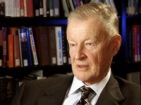 Бжезинского на Украине объявили предателем