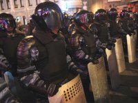 Внутренние войска МВД РФ провели учения в условиях, схожих с Майданом
