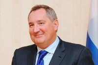 Рогозин назвал Турчинова дебилом