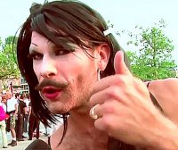 Порошенко разрешит лесбиянкам и геям работать в детсадах и школах