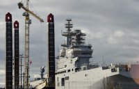 Построенные для России "Мистрали" ежемесячно обходятся Франции в 3 млн евро