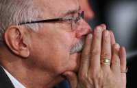 Неизвестные обстреляли студию Никиты Михалкова в центре Москвы