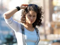 Порнозвезду наняли воспитывать украинских детей