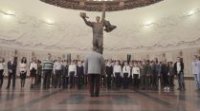 Хор МВД устроил флешмоб, исполнив песню «День Победы» на Поклонной горе