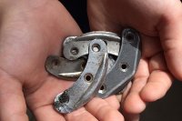 Юбилейный парад маршировал по Красной площади так, что от армейских сапог отлетали набойки