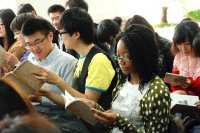 Американская журналистка: Не вы учите русский язык, а русский язык учит вас