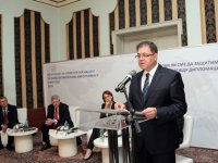 Болгария объявила «гибридную войну России»