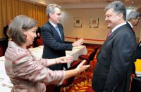 «Съесть Кролика!»: Вашингтон недоволен реформами Яценюка