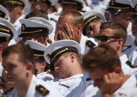 Кремлю — доверие, Капитолию — бомбу