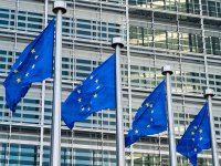 После возобновления огня на Донбассе в ЕС заговорили о продлении санкций против РФ