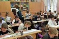 В Украине закрываются школы: европоломойкам аттестат не нужен