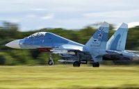 Истребитель РФ пролетел в 3 метрах от самолета США над Черным морем, утверждает CNN