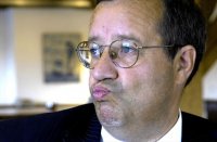 «Эта Украина ведет себя словно грабитель и шантажист»