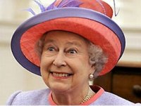 В Сети появилось видео, на котором Елизавета II «выкидывает зигу»