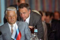 Ельцинского министра заподозрили в госизмене