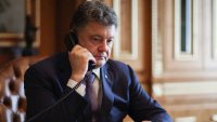 Яценюк: Порошенко срочно созвал заседание военного кабинета