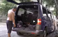 В Николаеве сожгли автомобиль местного майдауна