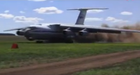 Фантастические кадры посадки военной авиации на новый полевой аэродром