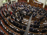 Места депутатов Верховной Рады продают и после смены власти на Украине, утверждает бизнесмен