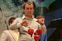 Винницкие клоуны: Порошенко назначил управделами КВН-щика Борзова