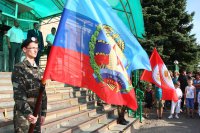 В Лутугино отметили день освобождения от украинской армии и открыли памятную доску герою войны за независимость ЛНР