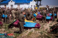 Очереди в военкоматы завершились чередой безвестных могил — Касьянов