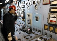 Джемилев призывает отключить электроэнергию в Крыму и Донбассе