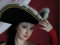 Журналисты отыскали в Москве первую любовь Порошенко. Женщина до сих пор «в активном поиске»