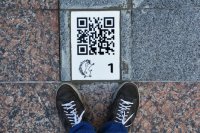 В Черновцах на улицах появились ежи-экскурсоводы