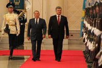 Казахский гамбит или успокоительная пилюля для Украины