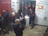 В Варшаве польские радикалы разгромили центр украинских радикалов, но виновата Россия