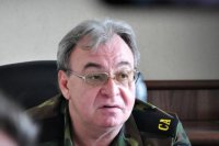 Депутат ДНР Хряков: Порошенко блефует. Ему осталось немногим больше месяца