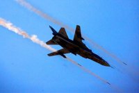 Российские ВКС разбомбили мост через Евфрат, перекрыв поставки ИГИЛ из Ирака