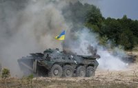 Под Марьинкой перевернулся БТР ВСУ — есть жертвы