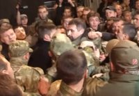 В Харькове во время слушания по переименованию улиц бандэровцы устроили драку