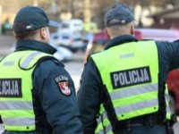 Глава МВД Литвы ушел в отставку после инцидента с оружием полицейского