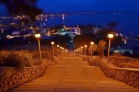 Жители Восточного Крыма: греемся, смотрим фильмы и поем «День Победы»