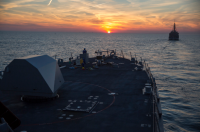 Новейший боевой корабль США сломался в открытом море