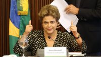 Президент Бразилии победила оппозицию