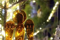 Тысячи москвичей предпочли новогоднему застолью молитву в православных храмах