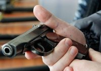 В Мариуполе полицейский застрелился в салоне такси