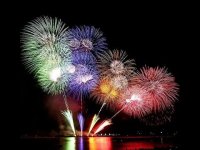 Города по всему миру встретили Новый год праздничными салютами