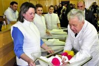 Первую в ДНР тройню окрестили в честь Республики