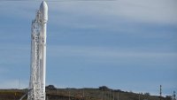 Обледенение могло стать причиной жесткой посадки ступени Falcon 9