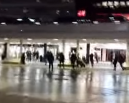 Массовые погромы в Швеции после зверского убийства девушки беженцами из Африки