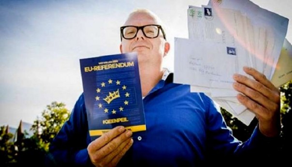 Голландцы не хотят ассоциации с Украиной: призывы высказаться против на референдуме появились даже на купюрах