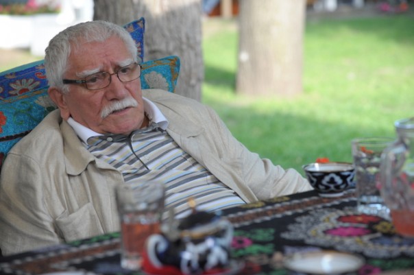 Армен Джигарханян госпитализирован в Москве