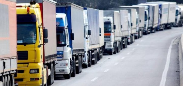 Многоходовка Путина с грузовикам. Победят все, кроме Украины