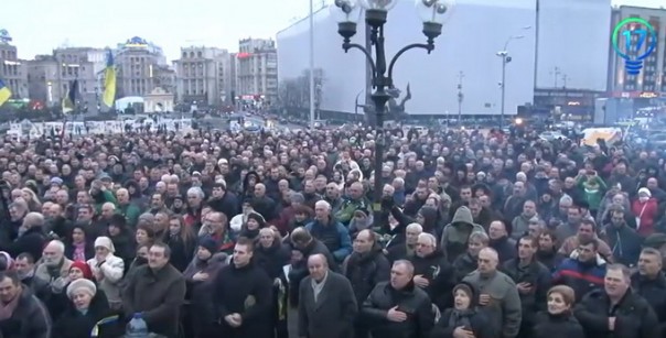 «Вече» на Майдане-3 собрало около двух тысяч протестующих