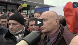 Французский генерал предстанет перед судом за участие в митинге против мигрантов